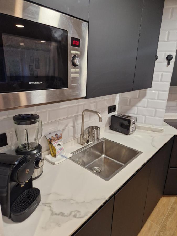 Brand New Apartment Very Cosy And Awesome Display Close To The Ski Slope! Private Parking เซียร์ราเนบาดา ภายนอก รูปภาพ
