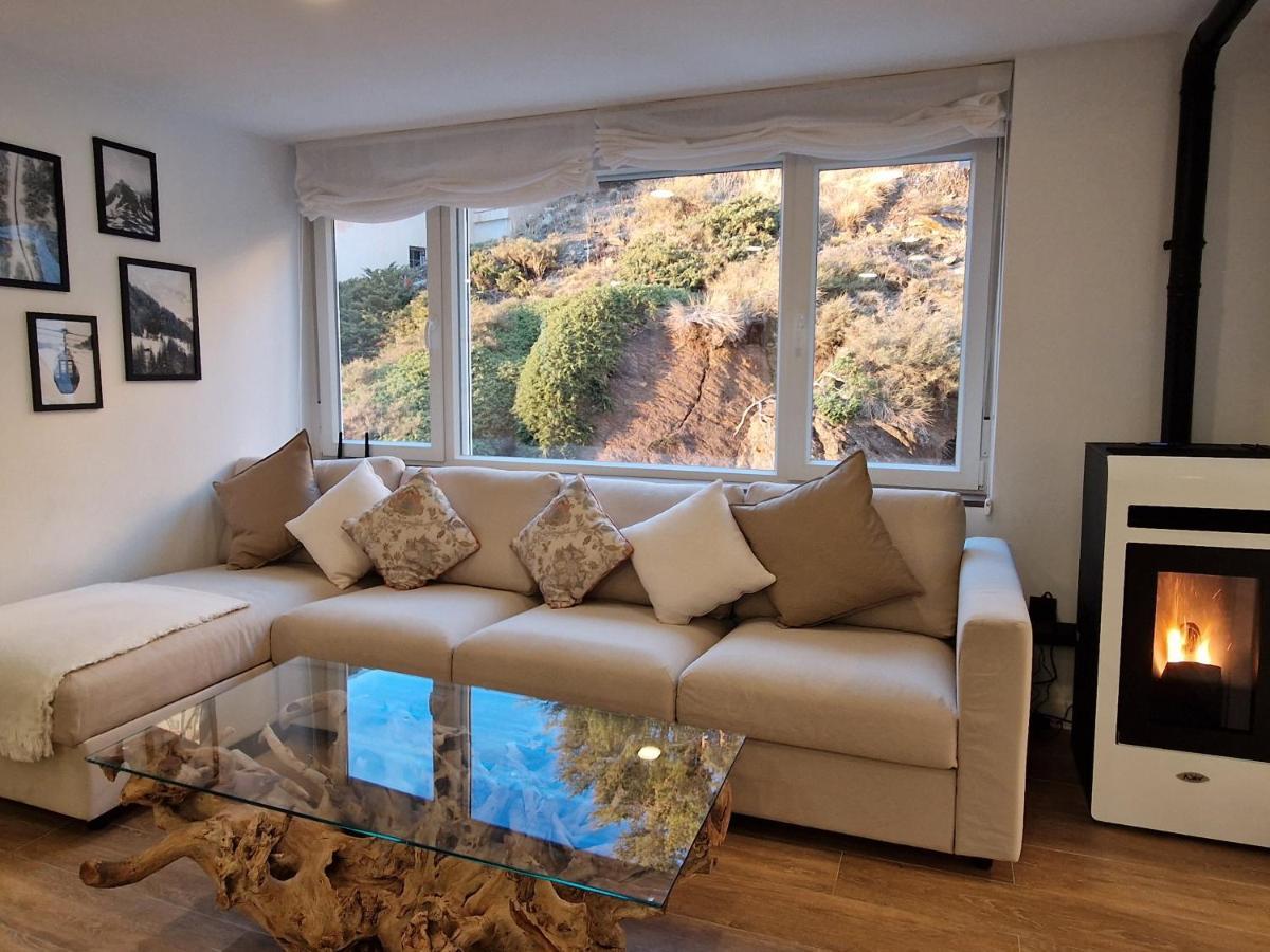 Brand New Apartment Very Cosy And Awesome Display Close To The Ski Slope! Private Parking เซียร์ราเนบาดา ภายนอก รูปภาพ